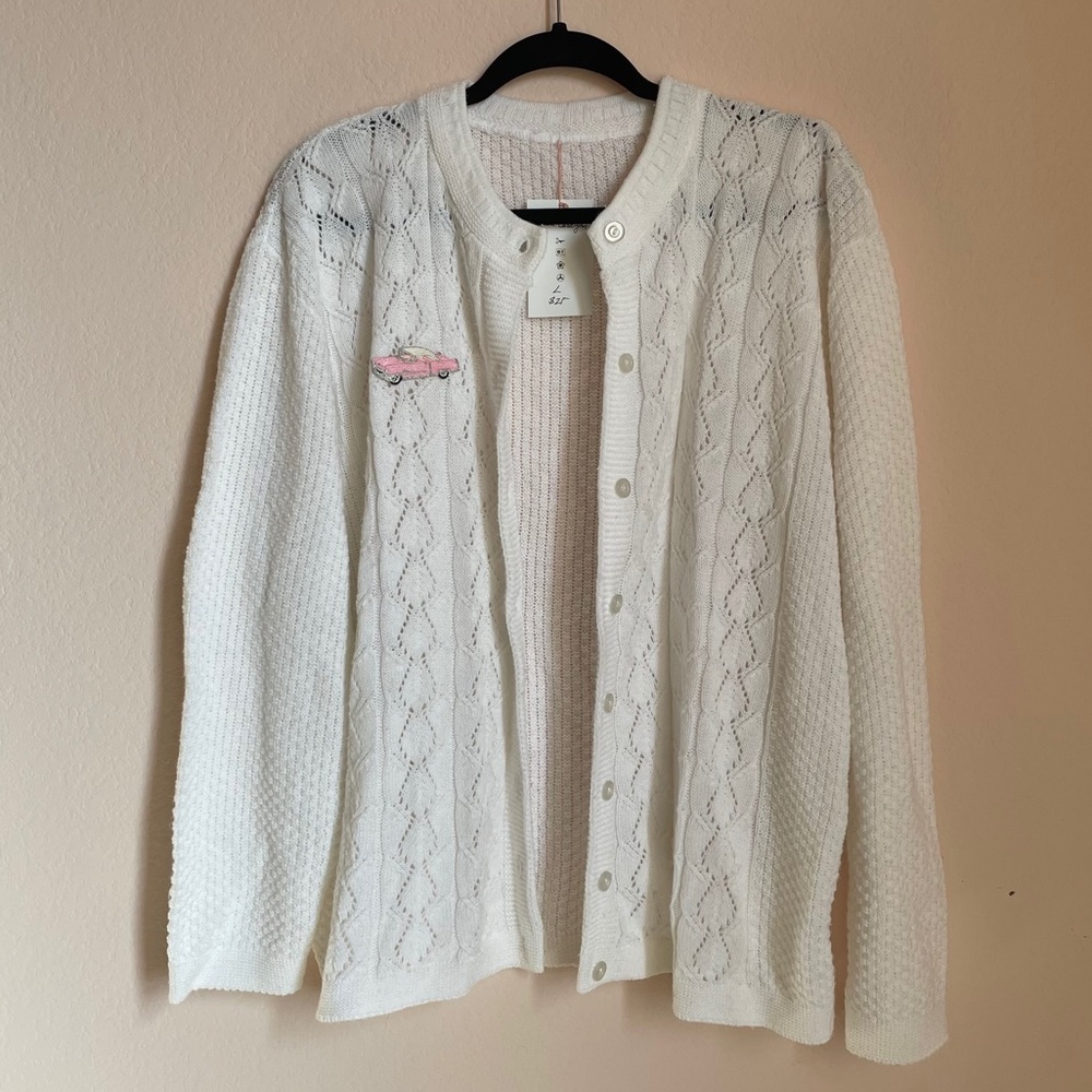 Vintage white cardigan with Cadillac patch